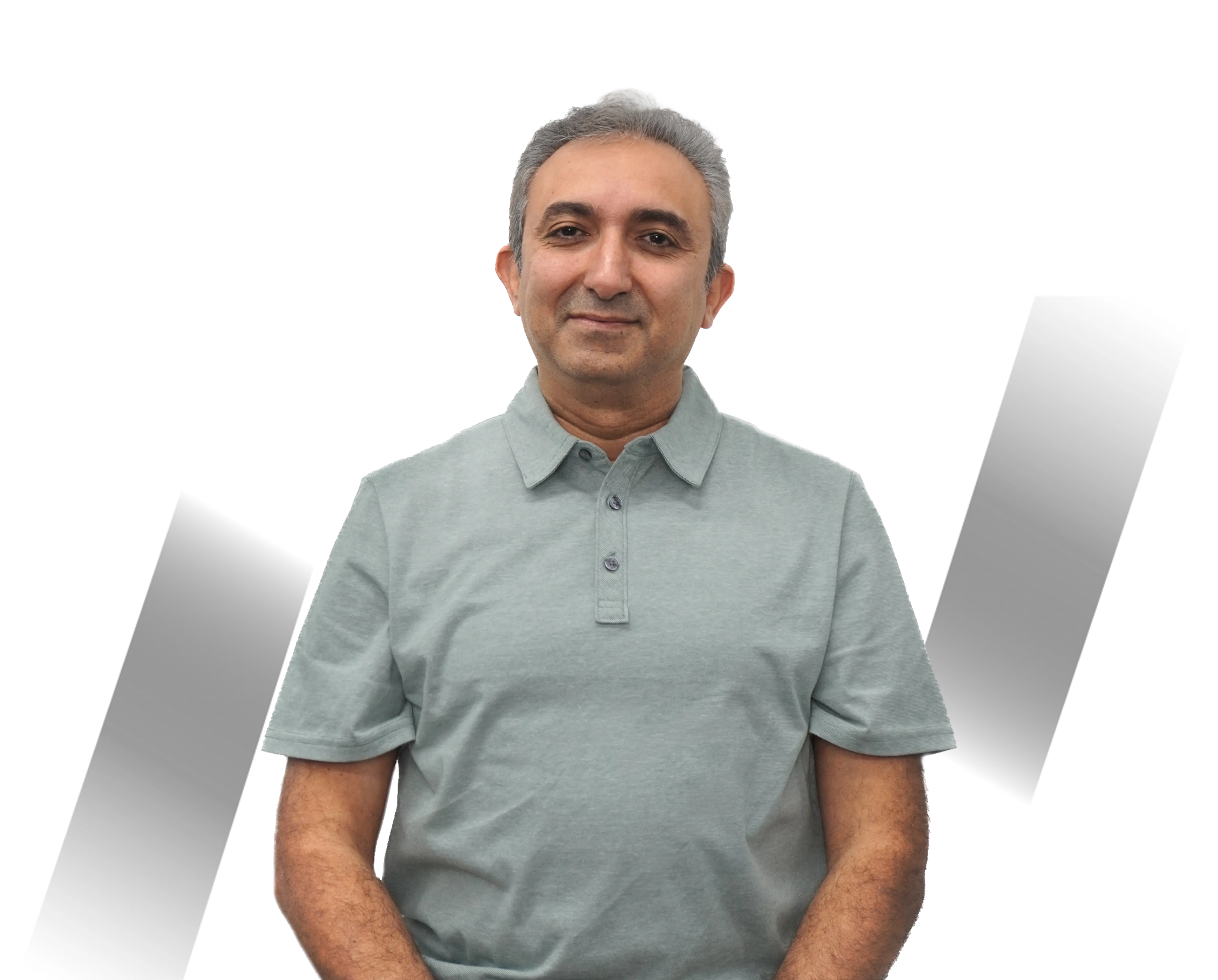 Picture of Mike Akbari